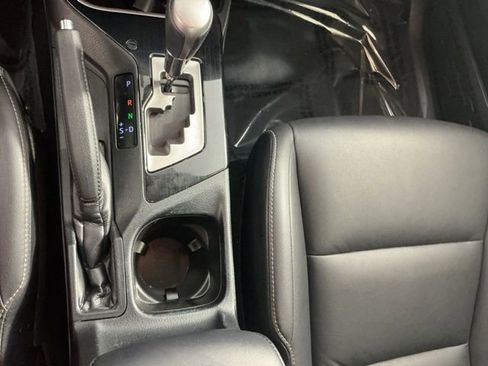 Used 2018 Toyota RAV4 Limited AWD/4WD image 28