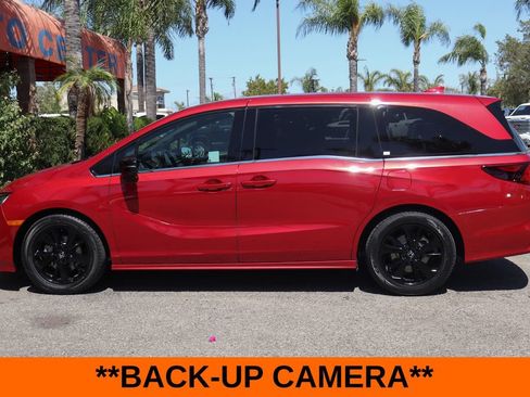 Used 2023 Honda Odyssey Sport image 5