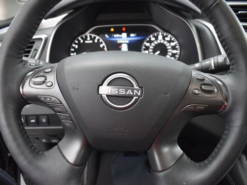 Used 2024 Nissan Murano SL image 13