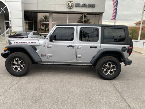 Used 2021 Jeep Wrangler Unlimited Rubicon AWD/4WD image 10