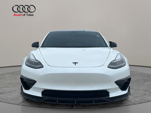 Used 2022 Tesla Model 3 Long Range AWD/4WD image 2