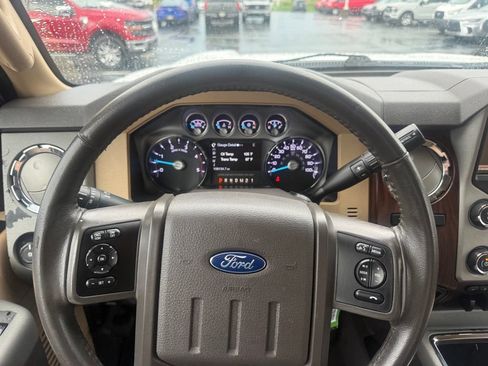 Used 2016 Ford F350 Lariat w/ Lariat Interior Package AWD/4WD image 28