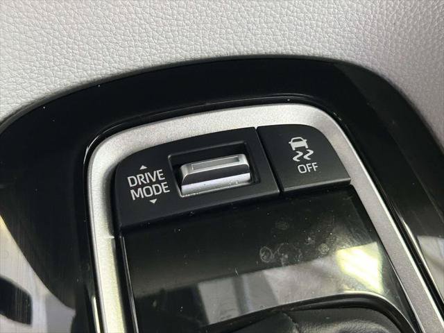 Certified 2025 Toyota Corolla SE FWD image 22
