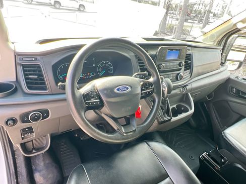 Used 2024 Ford Transit 250 148 High Roof Extended w/ Load Area Protection Package RWD image 30