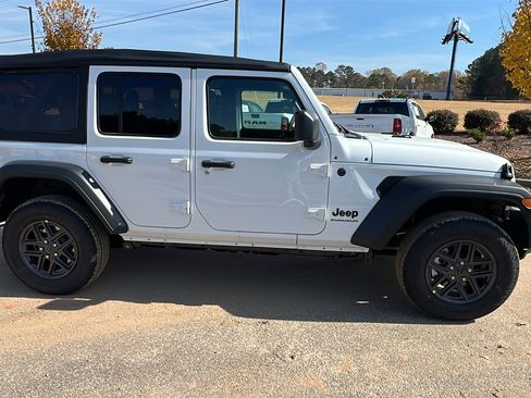 New 2026 Jeep Wrangler Sport S image 7