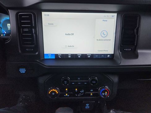 New 2025 Ford Bronco 4-Door AWD/4WD image 13
