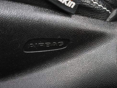 Used 2017 Chevrolet Camaro SS RWD image 40