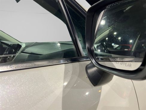 Used 2023 Subaru Ascent 8-Passenger image 12