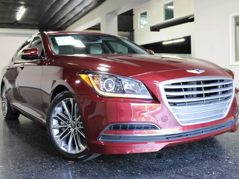 Used 2015 Hyundai Genesis 3.8 RWD image 32