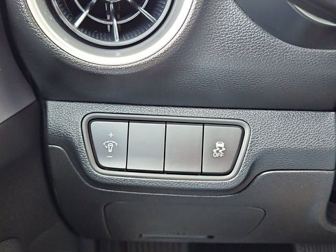 Used 2024 Kia Forte LXS FWD image 15