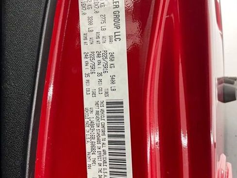 Used 2011 Jeep Wrangler Unlimited Sport image 32