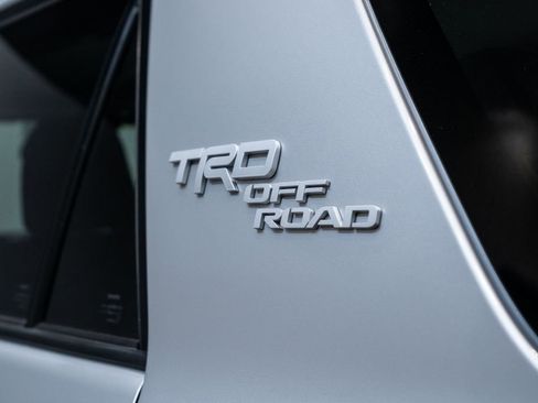 Used 2024 Toyota 4Runner TRD Off-Road image 11