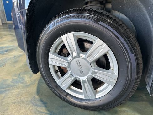 Used 2015 GMC Terrain SLE image 33