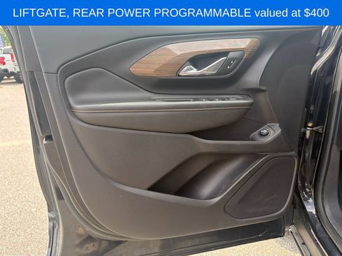 Certified 2019 GMC Terrain SLE w/ Driver Convenience Package AWD/4WD image 11