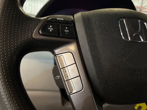 Used 2014 Honda Odyssey LX image 30