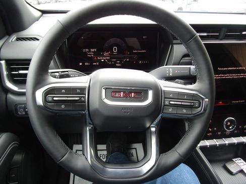 New 2026 GMC Terrain Elevation w/ Elevation Premium Package AWD/4WD image 29