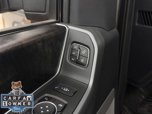 Used 2024 Ford F250 Lariat w/ Sport Appearance Package image 29