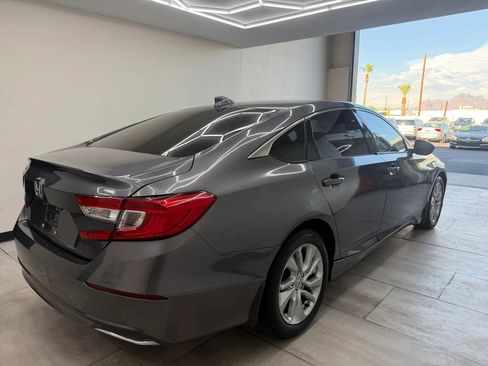 Used 2018 Honda Accord LX image 11