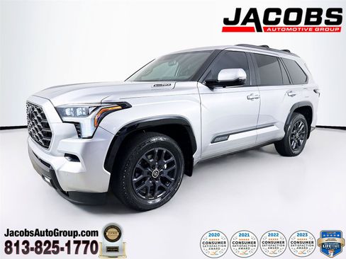 Used 2024 Toyota Sequoia Platinum AWD/4WD image 1