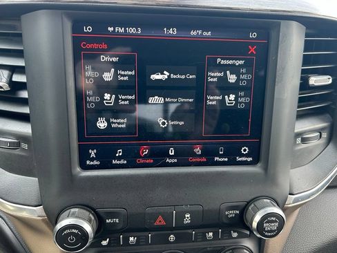 Used 2019 RAM 2500 Laramie AWD/4WD image 29