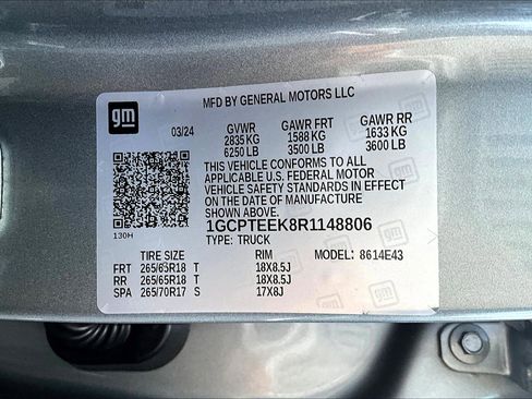 Used 2024 Chevrolet Colorado Trail Boss w/ Safety Package image 12