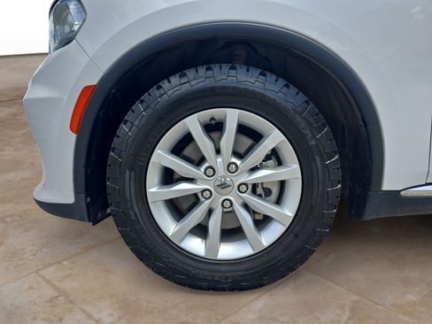 Used 2021 Dodge Durango SXT w/ 3rd Row Seating Group RWD image 27