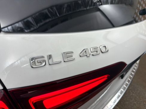 Used 2024 Mercedes-Benz GLE 450 4MATIC image 23