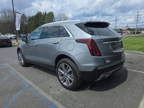 Used 2025 Cadillac XT5 Premium Luxury w/ Technology Package AWD/4WD image 6