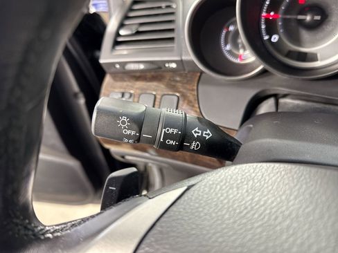 Used 2011 Acura MDX w/ Technology Package AWD/4WD image 15