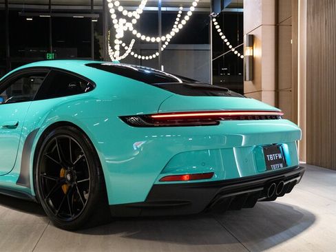 Used 2023 Porsche 911 GT3 RWD image 25