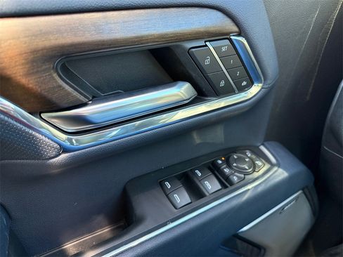 Used 2024 Chevrolet Silverado 2500 High Country image 20