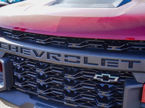 Used 2021 Chevrolet Colorado ZR2 image 11