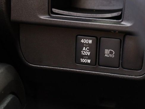 Used 2019 Toyota Tacoma TRD Off-Road AWD/4WD image 22