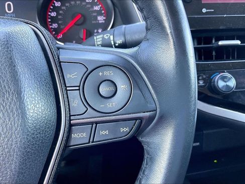 Used 2024 Toyota Camry XSE FWD image 19