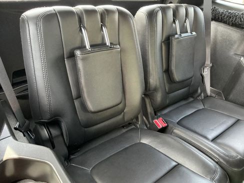 Used 2014 Ford Explorer Limited w/ Equipment Group 302A AWD/4WD image 12