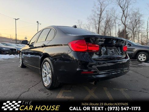 Used 2017 BMW 320i xDrive Sedan image 12