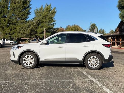 Used 2024 Ford Escape Active w/ Tech Pack #2 image 3