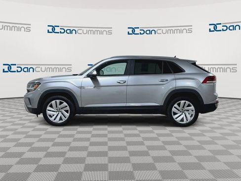 Used 2020 Volkswagen Atlas Cross Sport SE w/ Towing Package AWD/4WD image 5