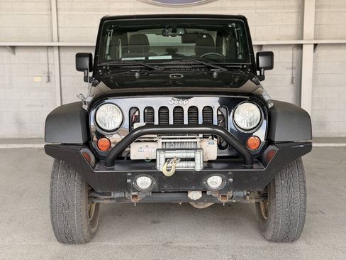 Used 2013 Jeep Wrangler Rubicon w/ PWR Convenience Group AWD/4WD image 4