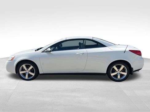 Used 2007 Pontiac G6 GT w/ Sport Package FWD image 3