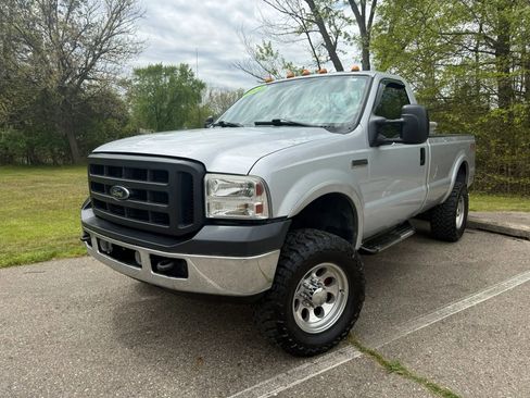 Used 2007 Ford F350 XL AWD/4WD image 1