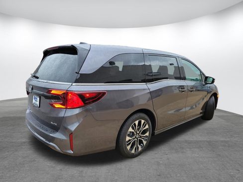 New 2026 Honda Odyssey Elite image 5