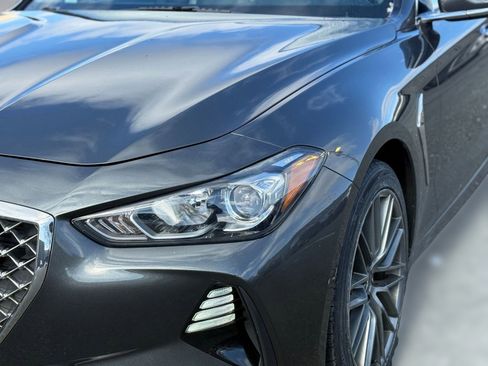 Used 2019 Genesis G70 2.0T Advanced image 11