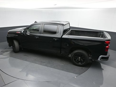 Used 2021 Chevrolet Silverado 1500 LT AWD/4WD image 38