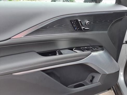 New 2025 Cadillac Lyriq Sport image 16