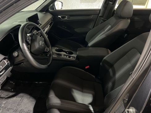 Used 2025 Honda Civic Sport image 5