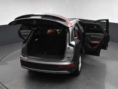 Used 2021 Audi Q5 2.0T Premium AWD/4WD image 25