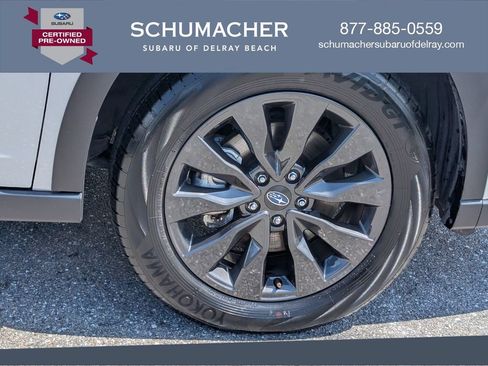 Certified 2025 Subaru Outback Onyx Edition AWD/4WD image 9