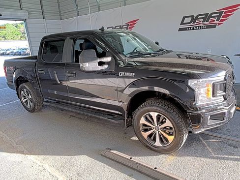 Used 2020 Ford F150 XL w/ Equipment Group 101A Mid AWD/4WD image 2
