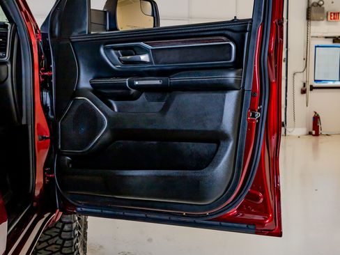 Used 2025 RAM 1500 Laramie w/ Laramie Southwest Edition image 37